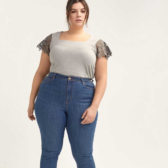 D/C JEANS Crochet Sleeve Top Plus Size 0X 2X NWT